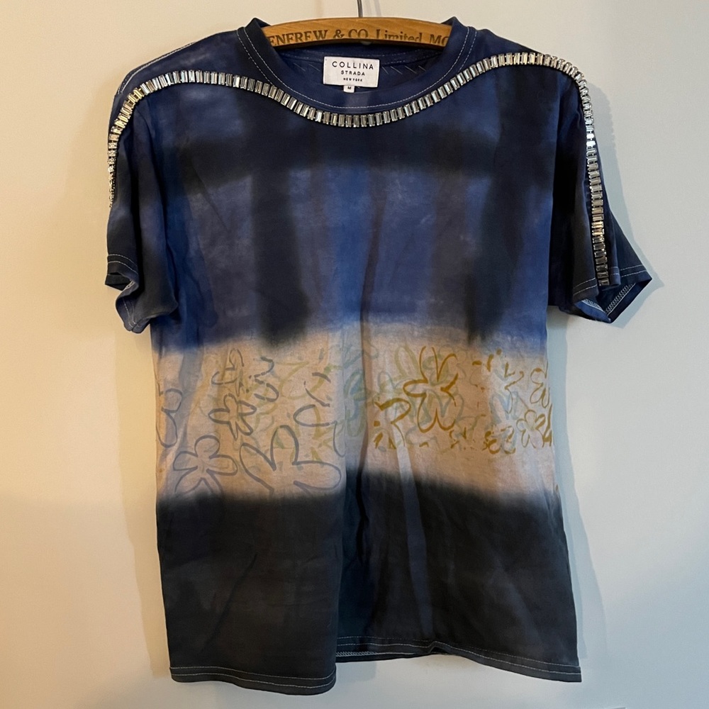 Collina Strada Gemstone Navy Floral T-shirt